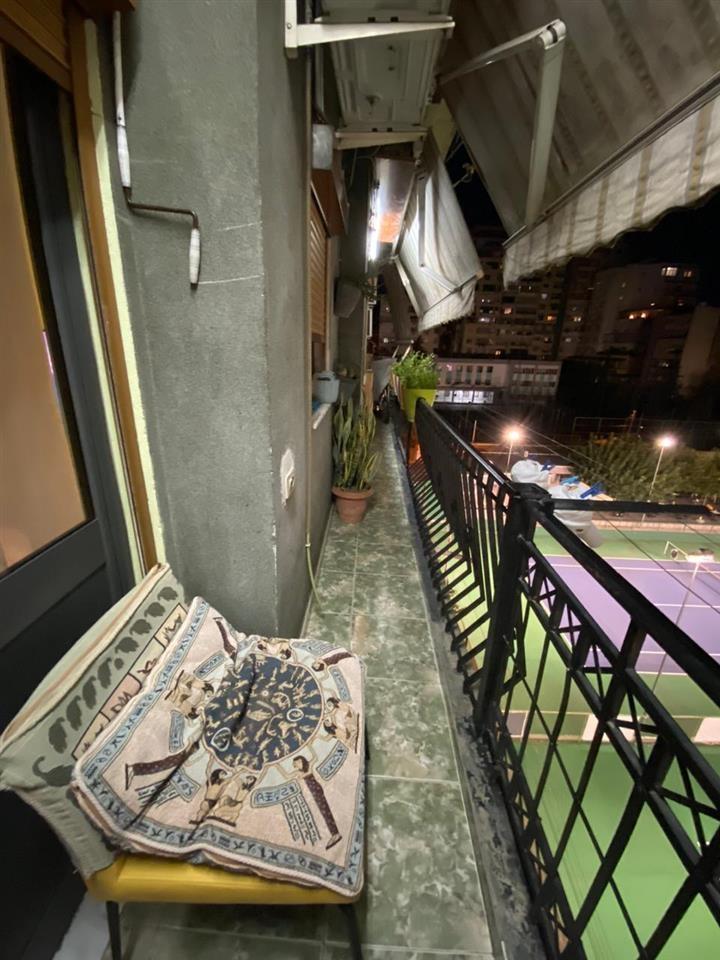 JAPIM ME QIRA APARTAMENT 2+1 NE MYSLYM SHYR