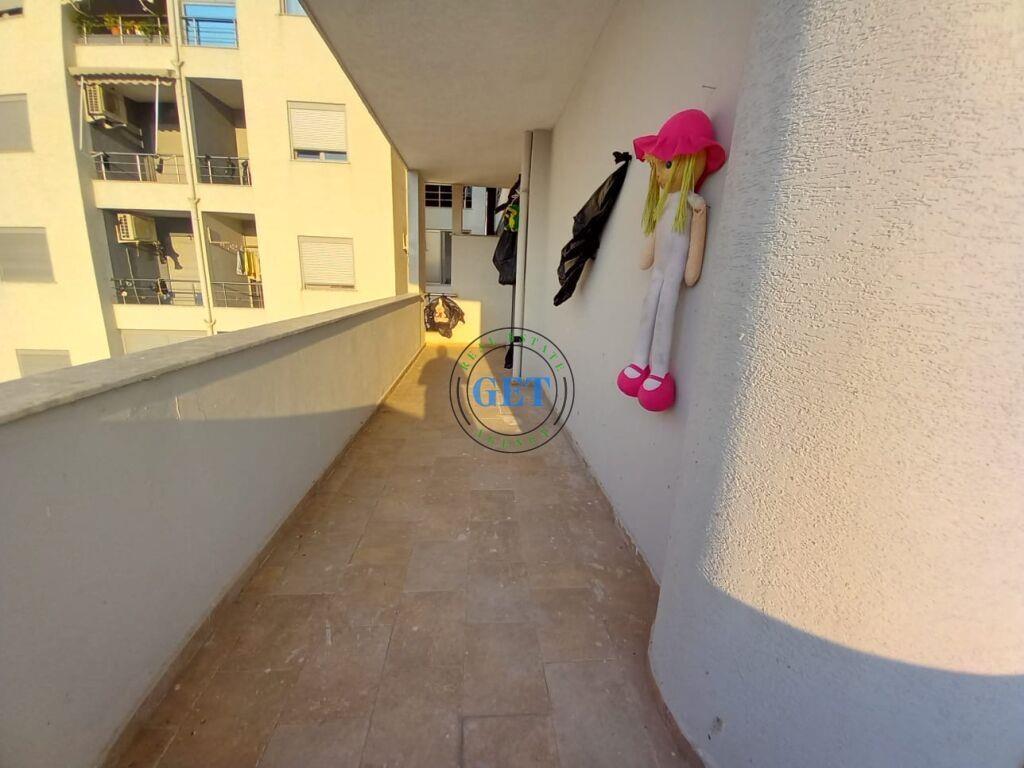 Qira, Apartament 3+1, UKD, Durres.