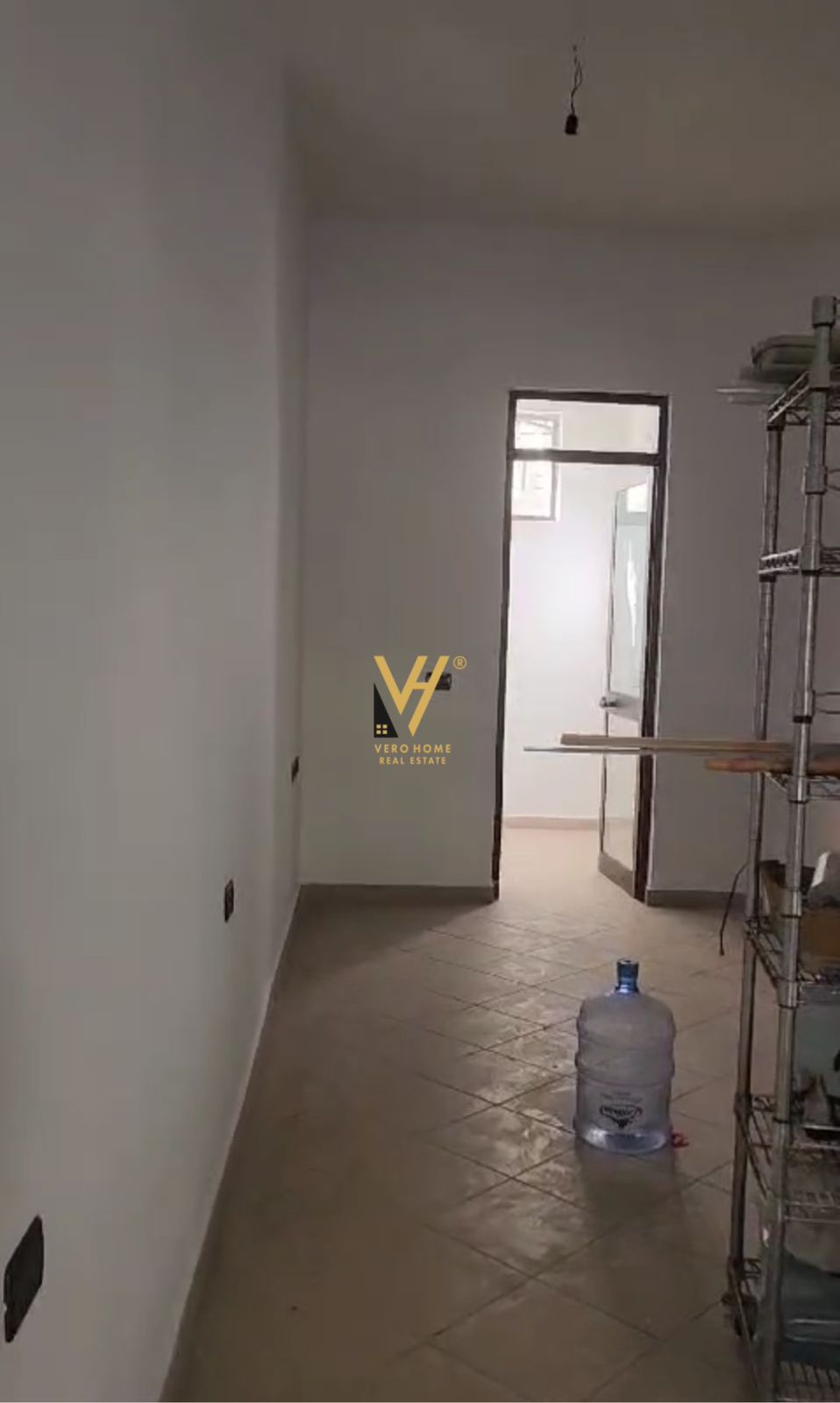 AMBIENT PRANE SHKOLLES HARRY FULTZ 1.000 EURO