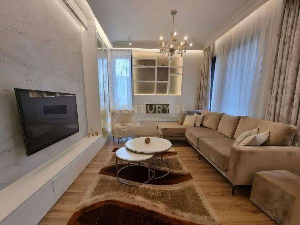 PARK GATE JAPIM ME QIRA APARTAMENT 2+1+2 +POST PARKIMI