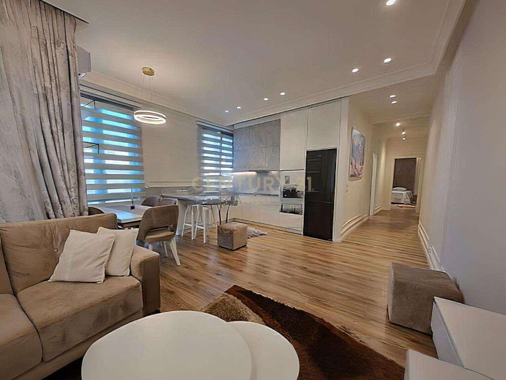 PARK GATE JAPIM ME QIRA APARTAMENT 2+1+2 +POST PARKIMI