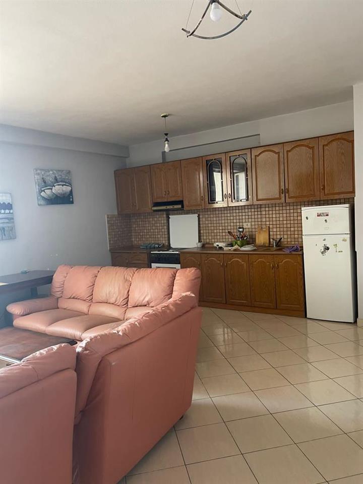 Apartament me qera te Selvia,rruga Siri Kodra