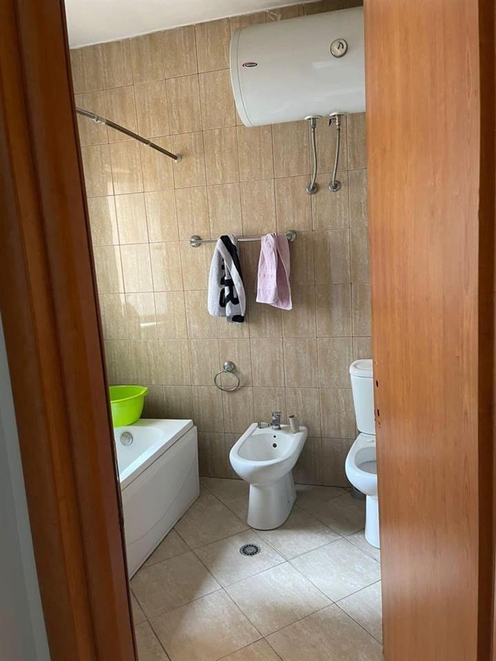 Apartament me qera te Selvia,rruga Siri Kodra