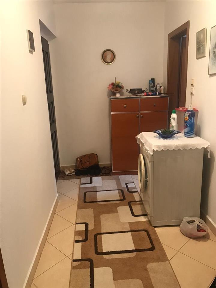 Shitet Apartament lagja Jani Vruho (Vakef)