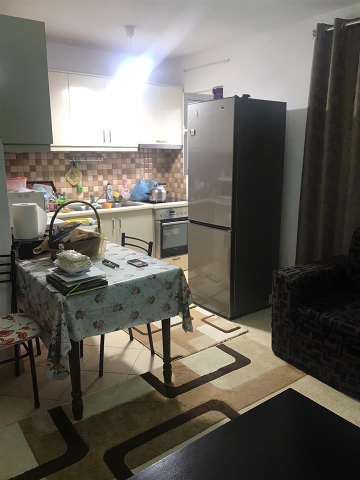 Shitet Apartament lagja Jani Vruho (Vakef)