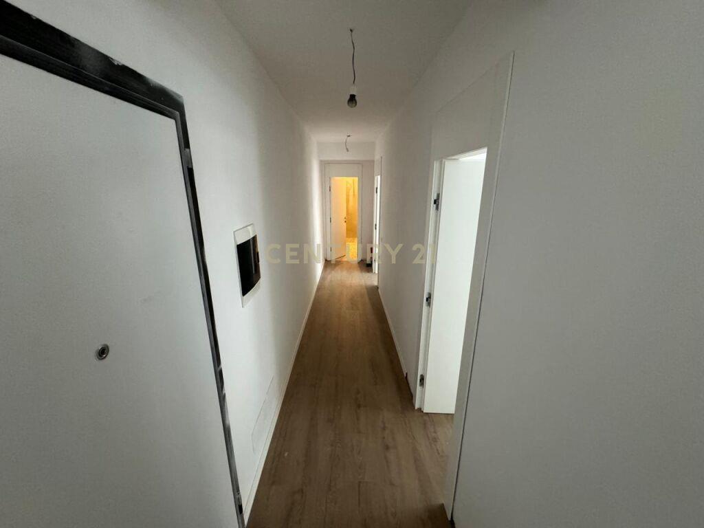 Shitet Apartament 2+1+2 tek Zgjatimi i Kodres se Diellit!