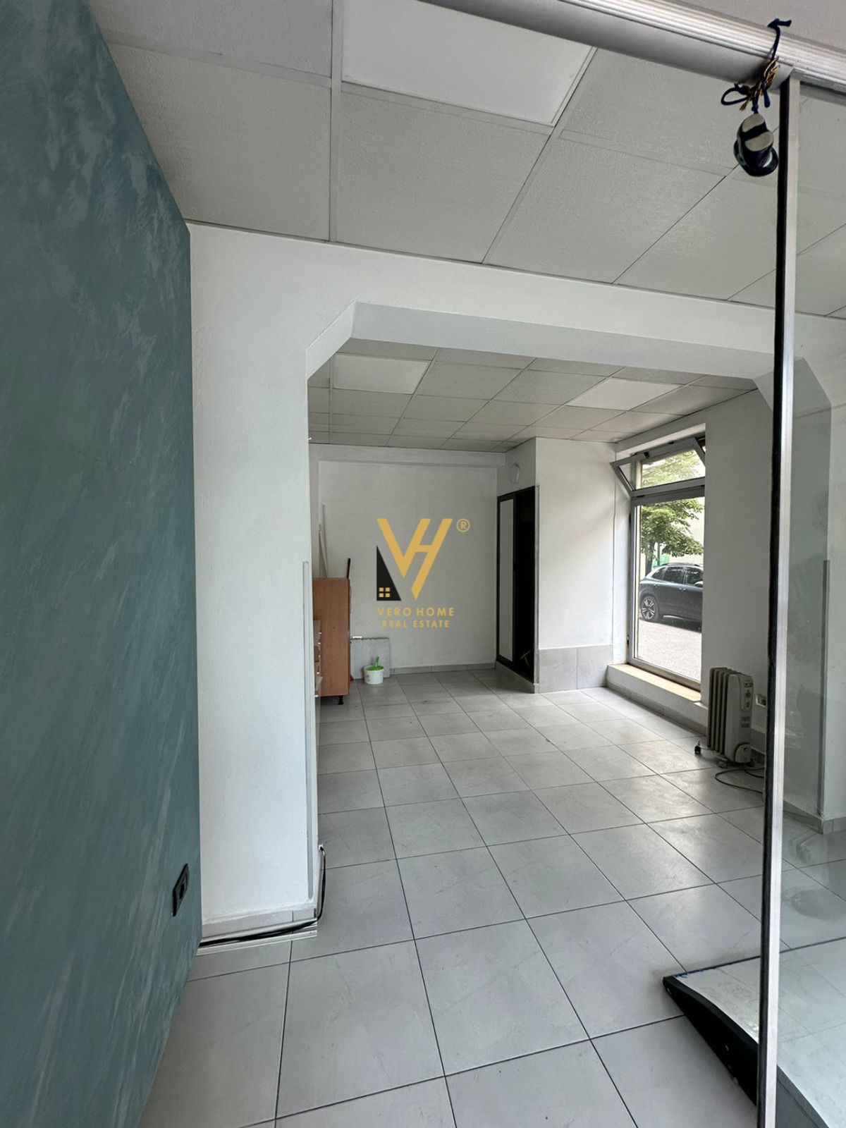 DYQAN 28 M2 TE RRUGA IRFAN TOMINI 50.000 LEKE