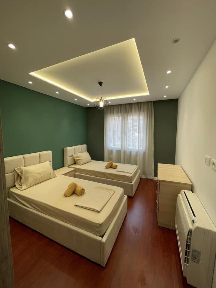 Qera• 2+1 me Ballkon Total investuar