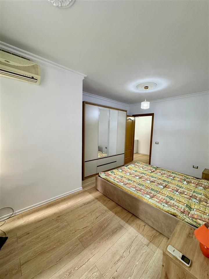 Shitet, Apartament 1+1,Air Albania, Tiranë.