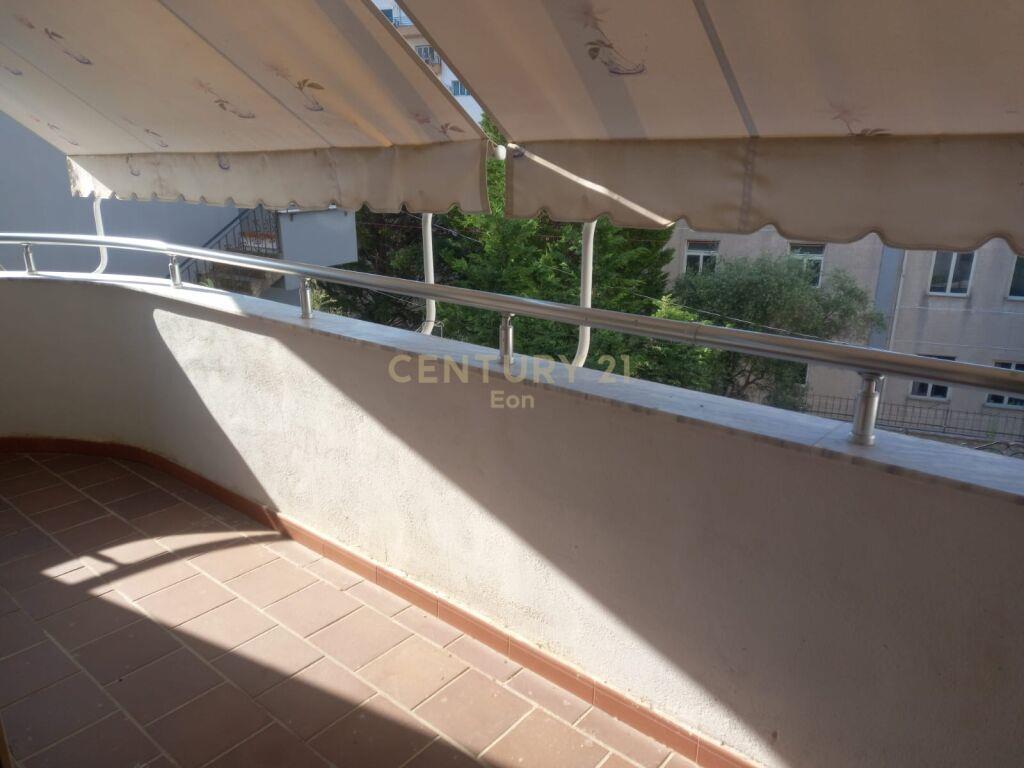 Jepet me qira 1+1+Parking ne Vollga!