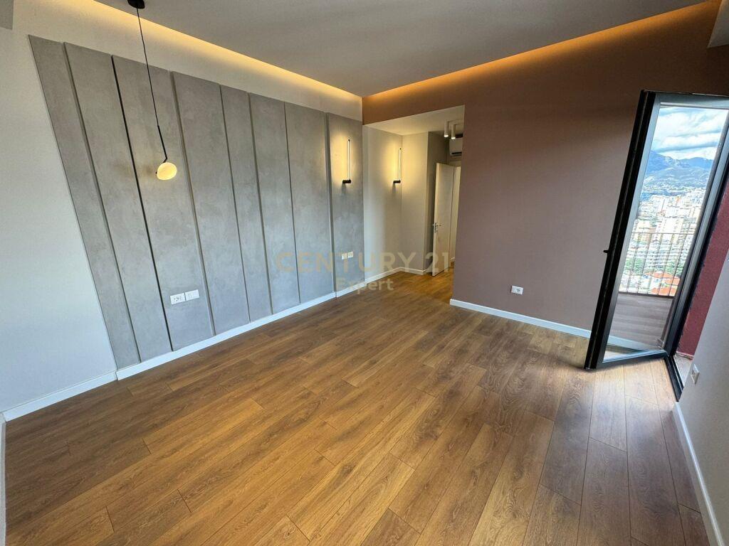 Apartament 2+1+ post parkimi te Garden Building!