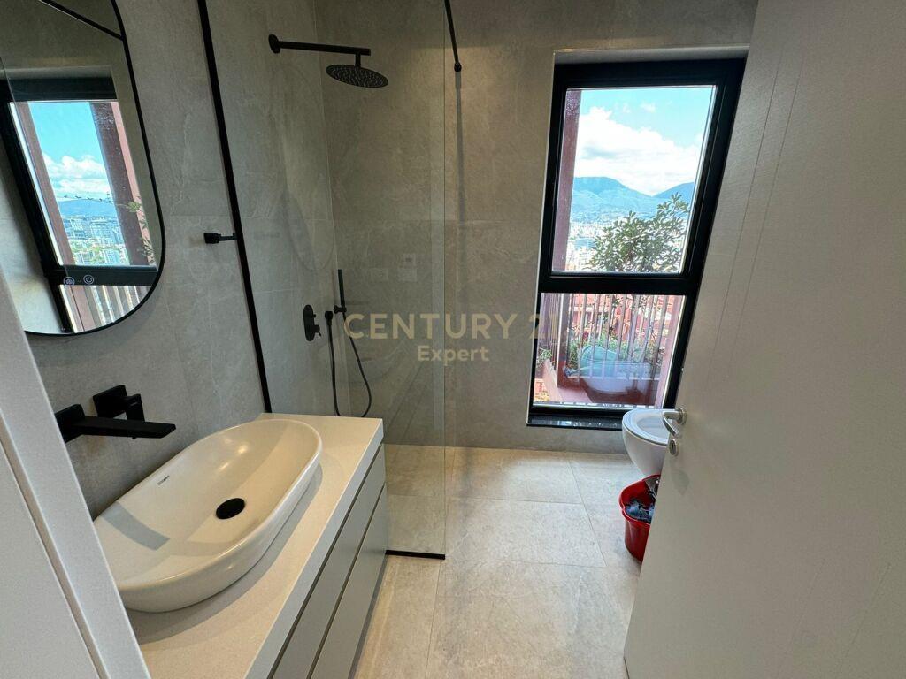 Apartament 2+1+ post parkimi te Garden Building!