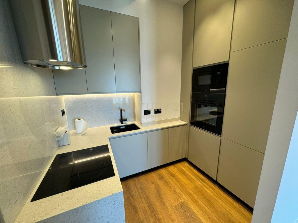 Apartament 2+1+ post parkimi te Garden Building!