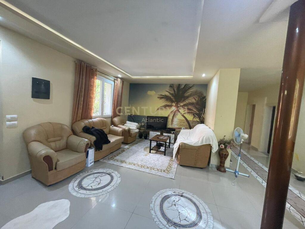 SHITET SHTEPI PRIVATE NE XHAFZOTAJ!