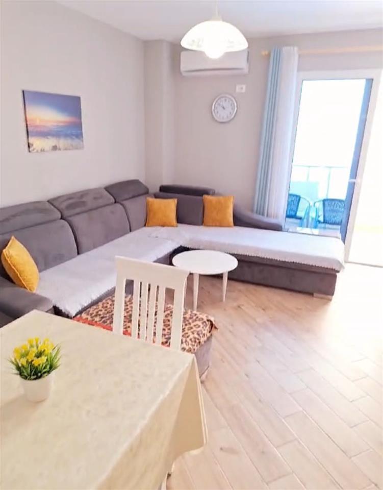 Jepet me qira apartment 1+1/Golem