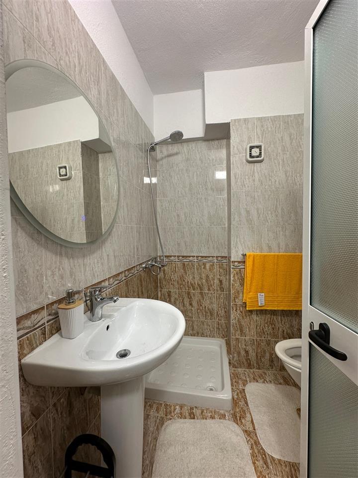 SHITET DUBLEKS VEJE E PAR ME DETIN!