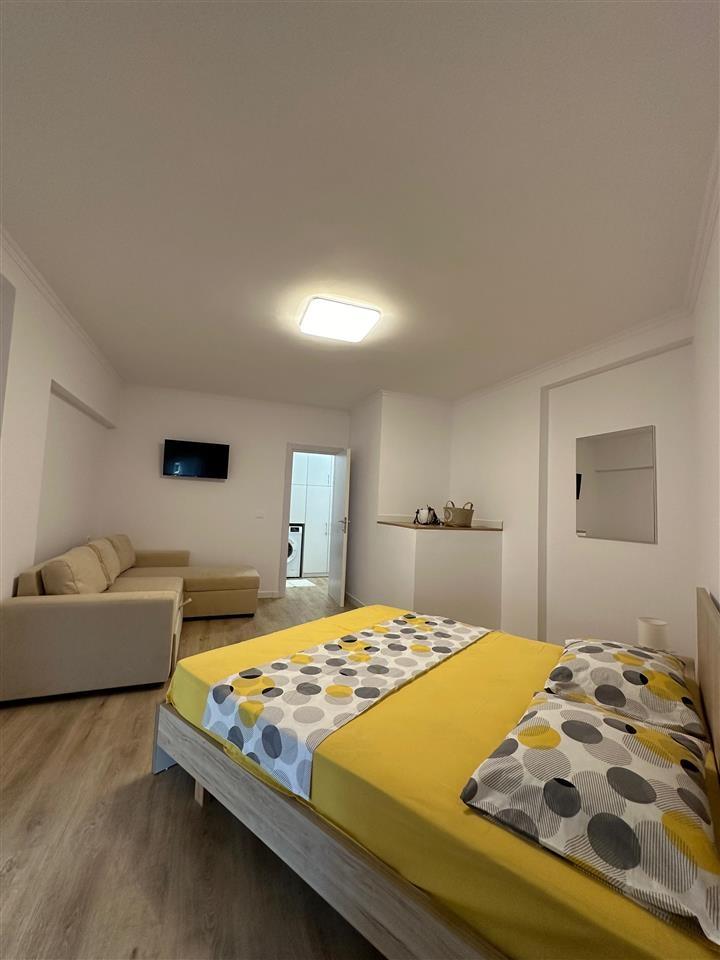 SHITET DUBLEKS VEJE E PAR ME DETIN!