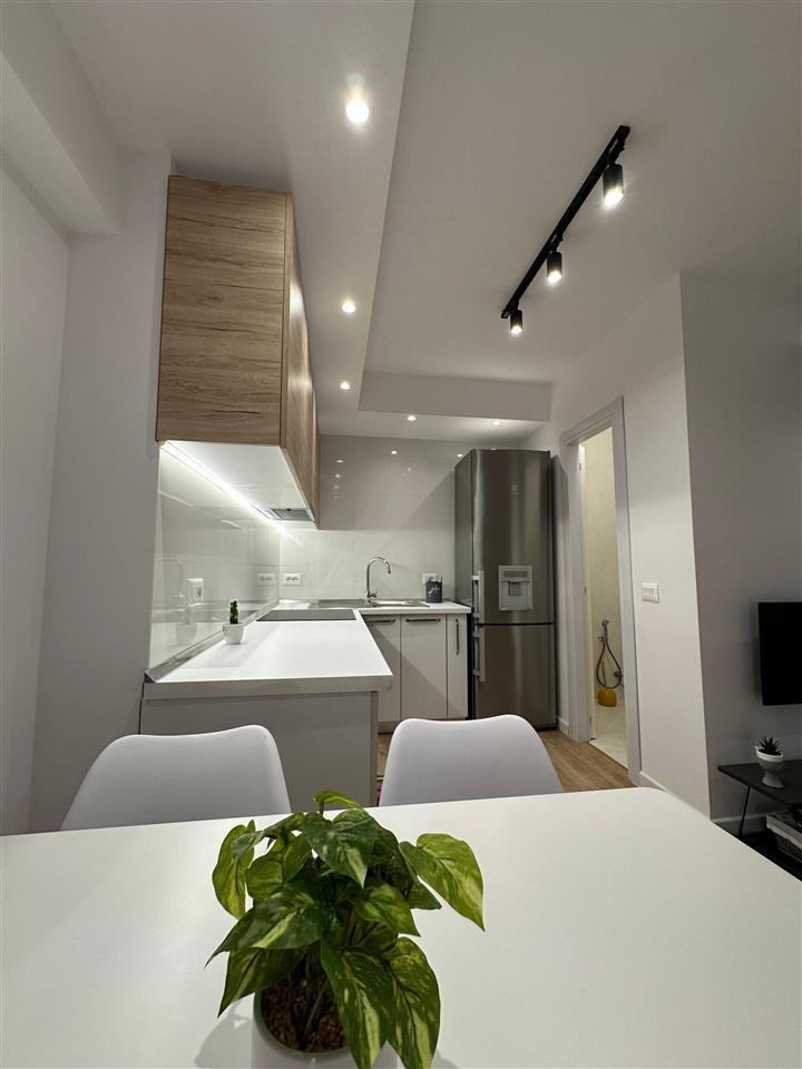 SHITET DUBLEKS VEJE E PAR ME DETIN!