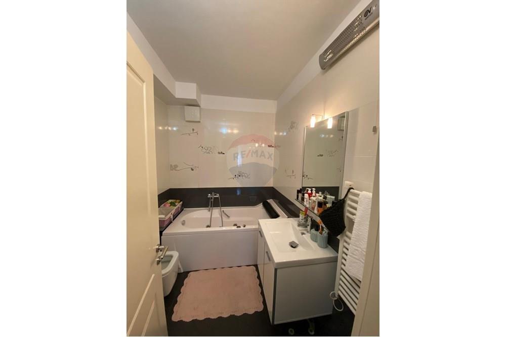 Apartament 2+1 per shitje tek Rruga Elbasanit!