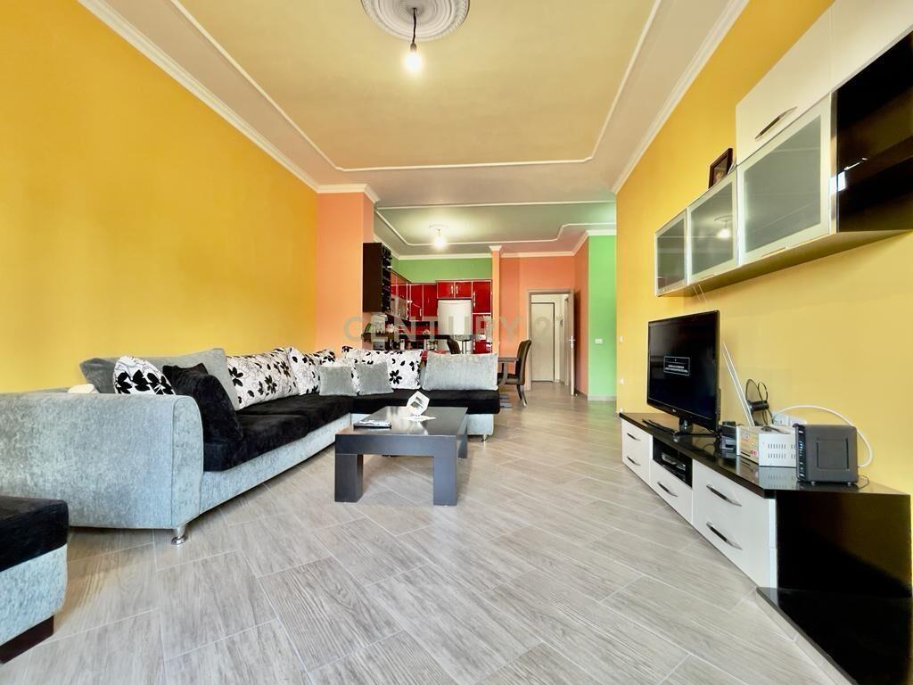 QIRA, APARTAMENT 2+1+2 me 2 POSTE PARKIMI‼️ 500 € Neom99775