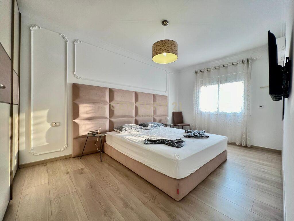 QIRA, APARTAMENT MODERN 2+1,1,500€ Neom99740