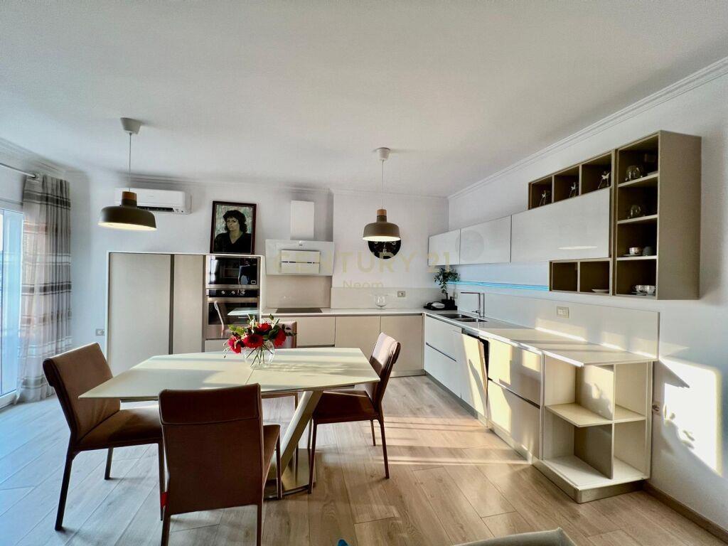 QIRA, APARTAMENT MODERN 2+1,1,500€ Neom99740