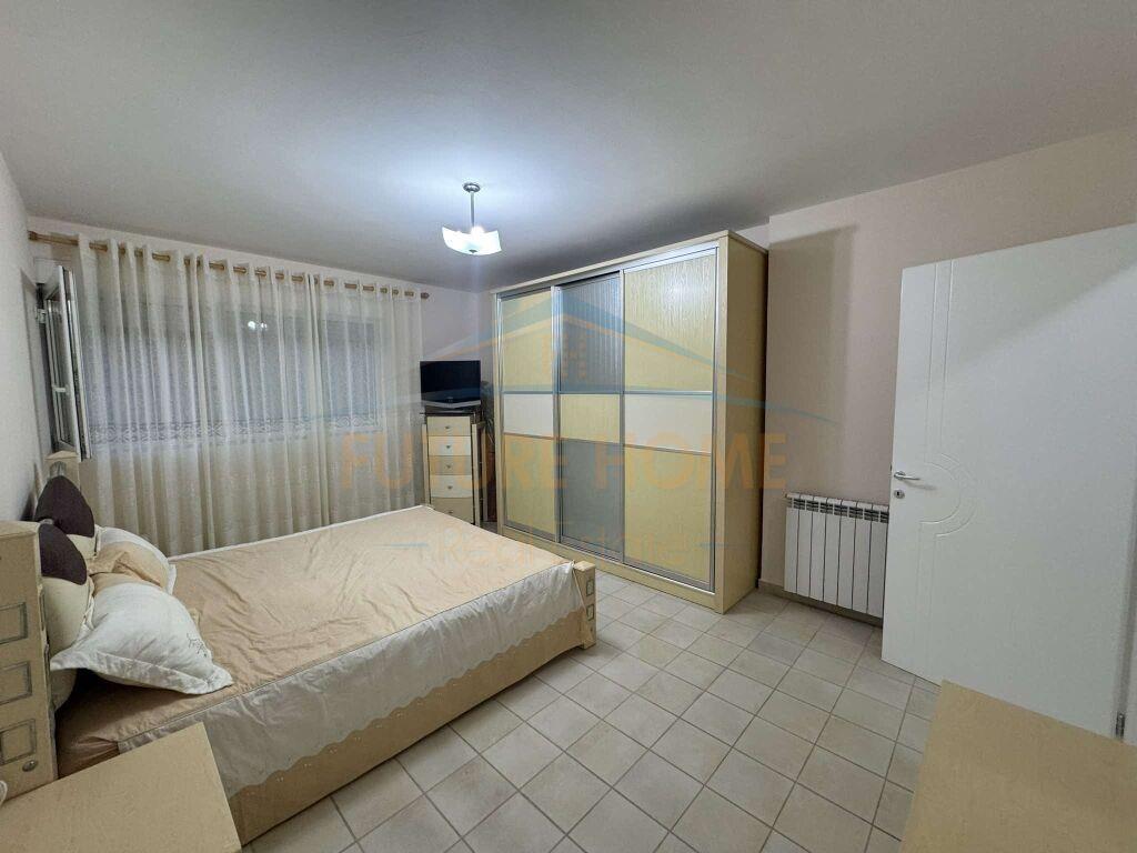Qera, Apartament 2+1, 21 Dhjetori.