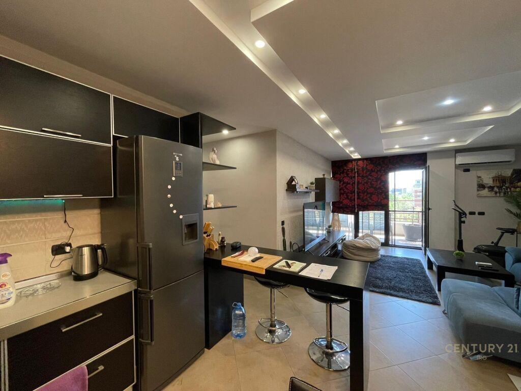 JEPET ME QIRA APARTAMENT 2+1 TEK KOPSHTI ZOOLOGJIK !