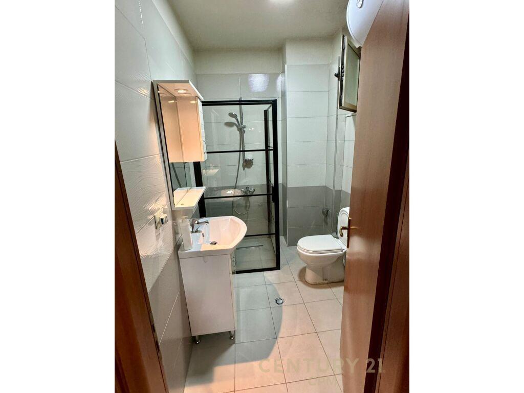Jepet me Qira Apartament 2+1 800 € smart100148