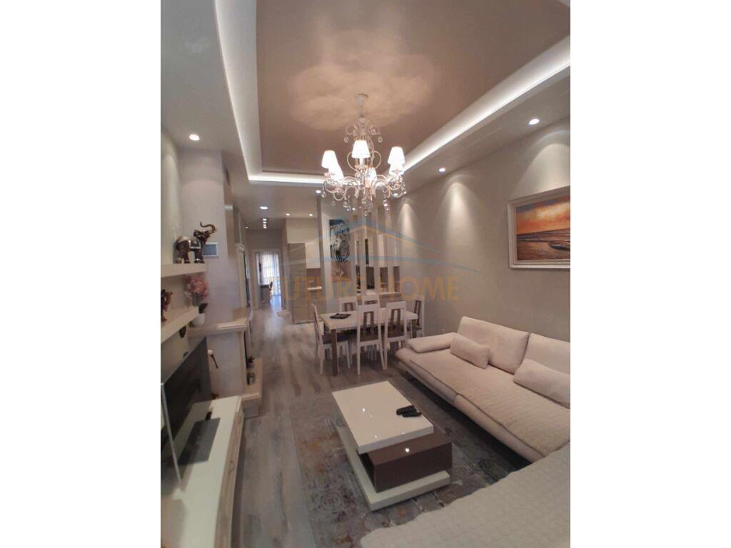 Qera, Apartament 2+1, prane spitaleve, rruga Bardhyl