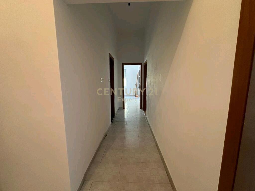 JAPIM ME QIRA APARTAMENT 3+1 PRANE TAIWANIT !! expert100320