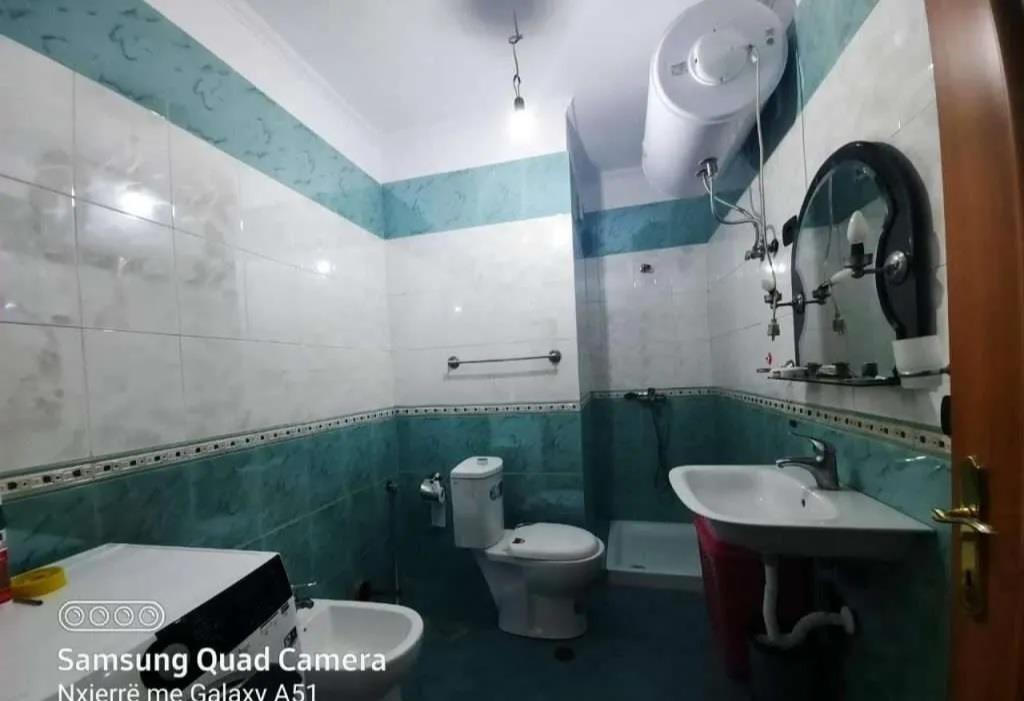 Jepet Apartament me Qera 3+1+2 te Globe Ish Parku