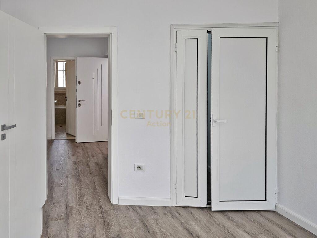 RRUGA E KAVAJES 21-DHJETORI SHESIM APARTAMENT 2+1!