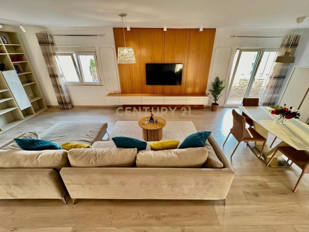 QIRA, APARTAMENT MODERN 2+1 ‼️ 1,500 € Neom9974