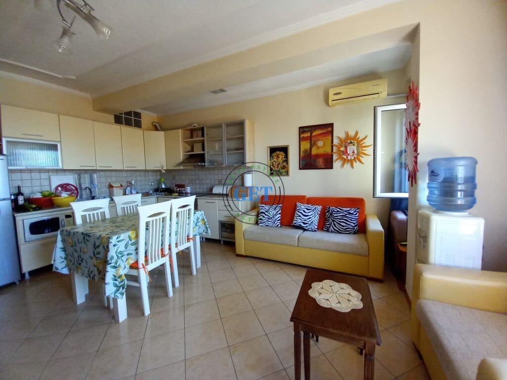 Qira, Apartament 1+1, Pallati Sportit, Durres.