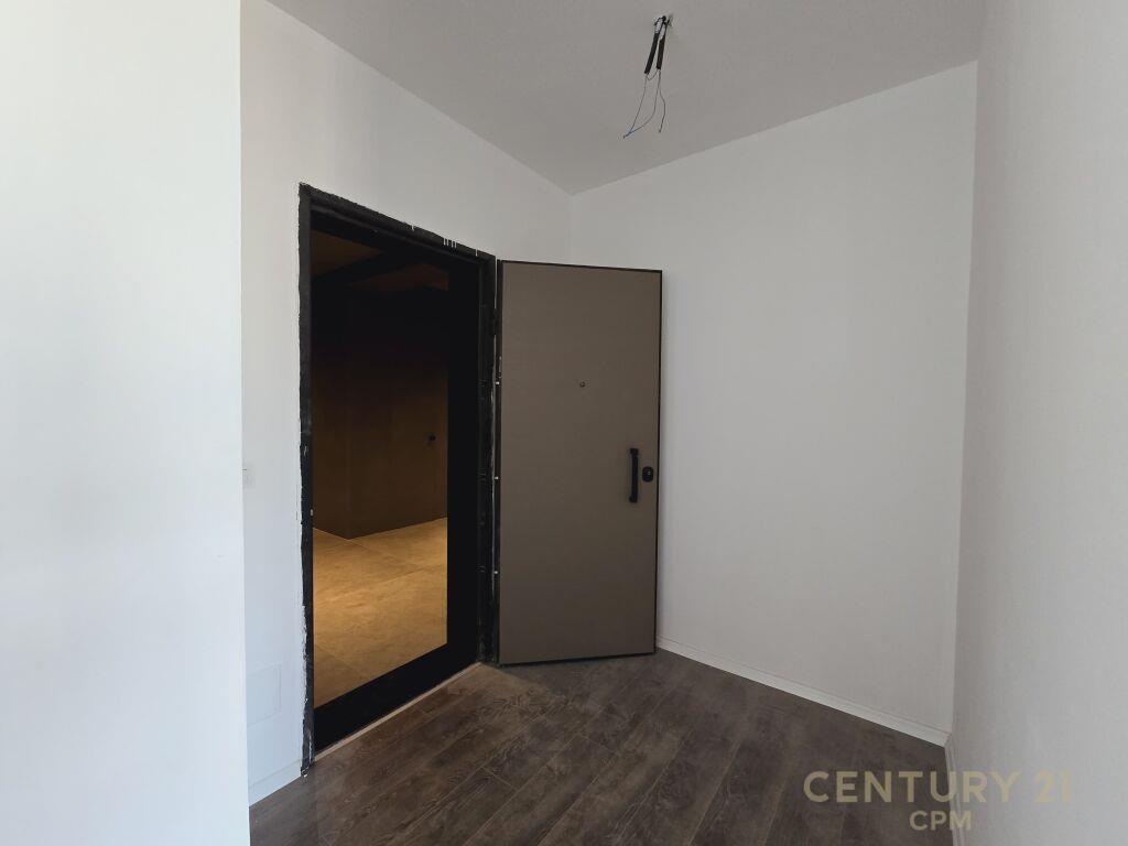 APARTAMENT 2+1 NE SHITJE TEK TIRANA GARDEN BUILDING !