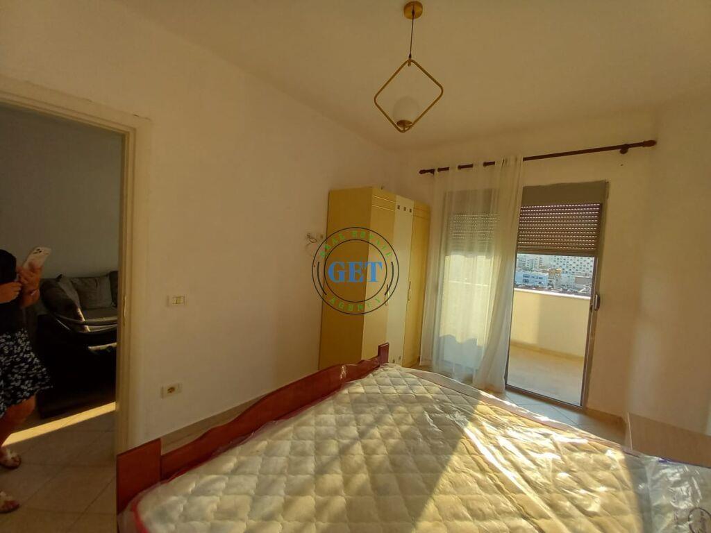 Qira, Apartament 3+1, UKD, Durres.