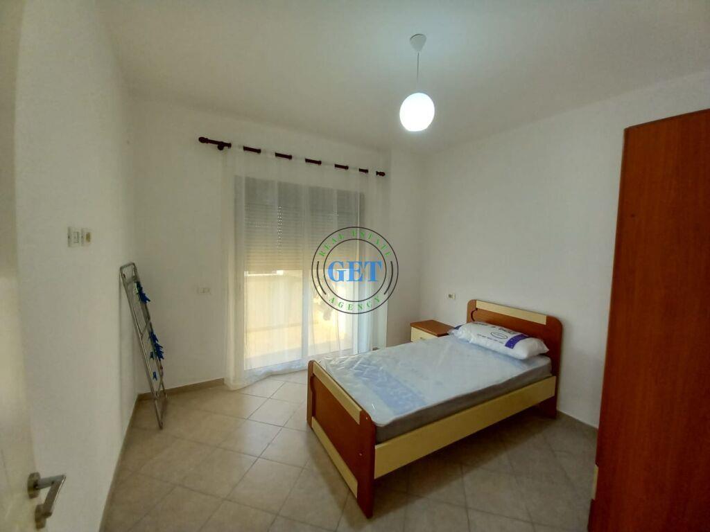 Qira, Apartament 3+1, UKD, Durres.