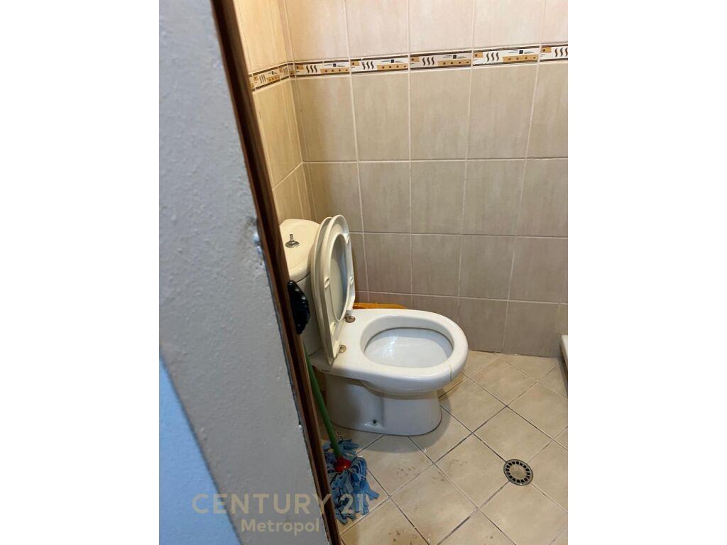 Jepet me Qira Apartament 2+1 tekeverest98850 500 €