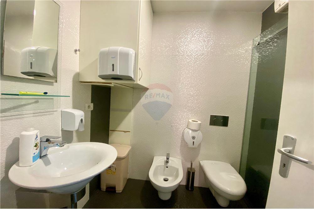 APARTAMENT 3+1+2 PER SHITJE TE RRUGA E ELBASANIT