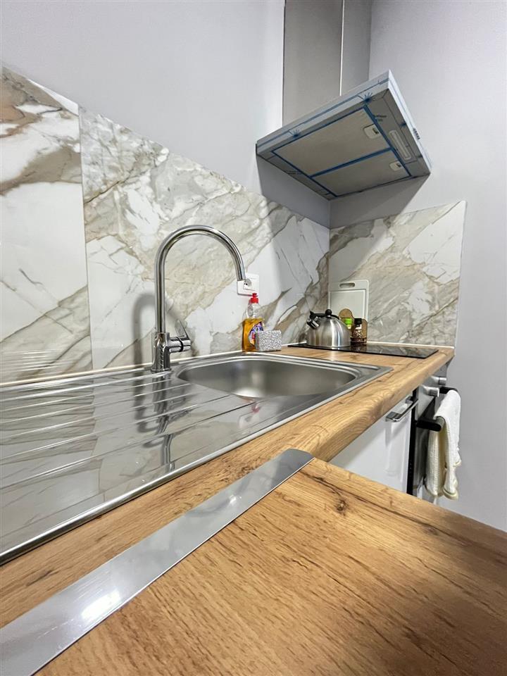 Jepet me qira apartamen2+1 me pamje nga Deti/ Tropikal plepa