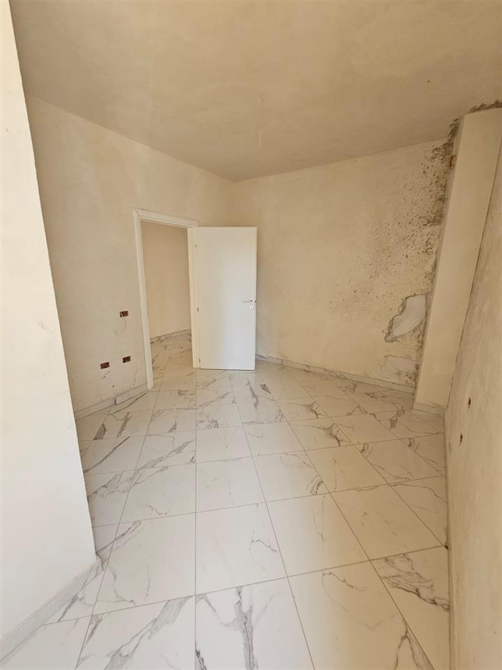 OKAZION Shitet apartament 2+1+2