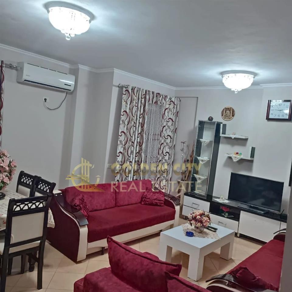 Ofrojme apartamente 2+1 me qira,