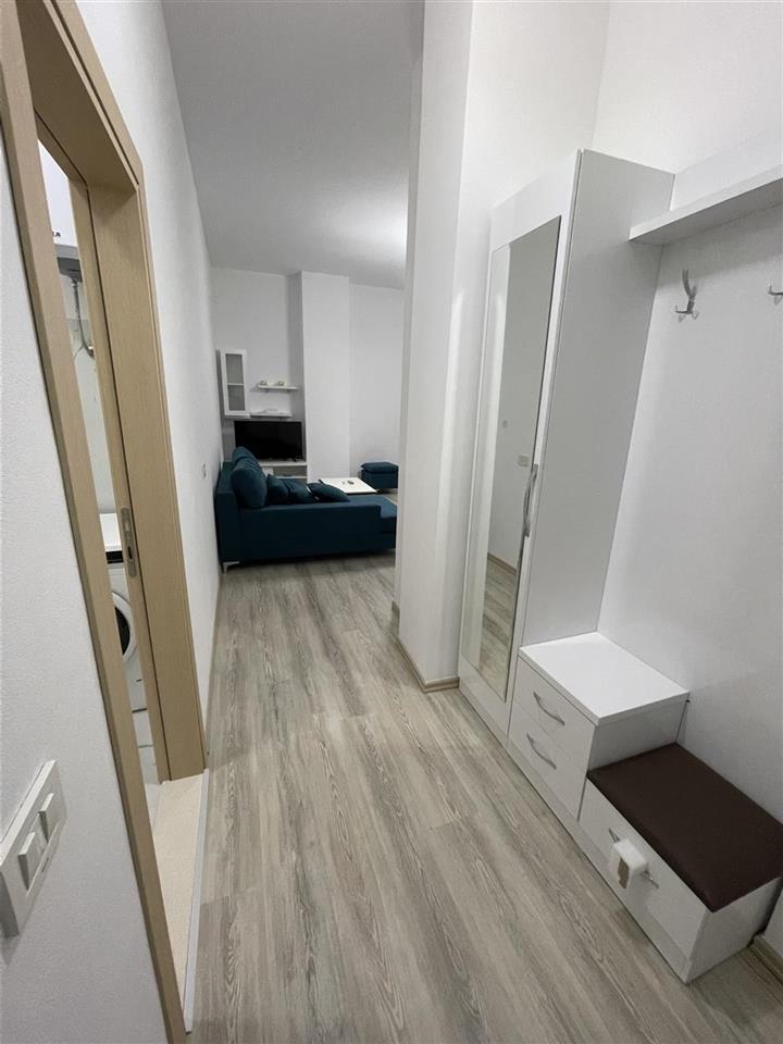 Aparatament 1+1 me qera