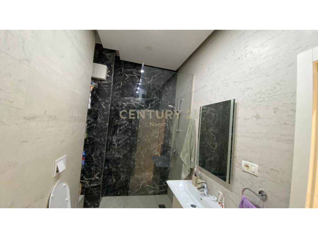 Apartament 1+1 per Shitje 140,000 €Neom98201