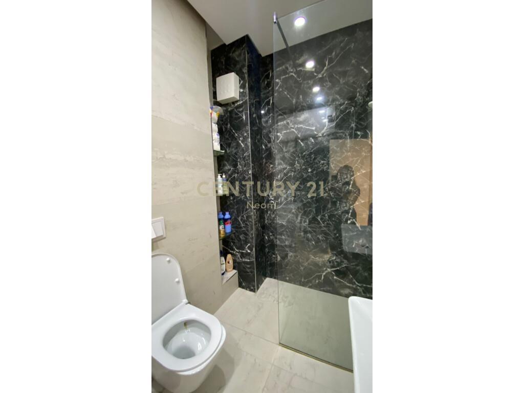 Apartament 1+1 per Shitje 140,000 €Neom98201