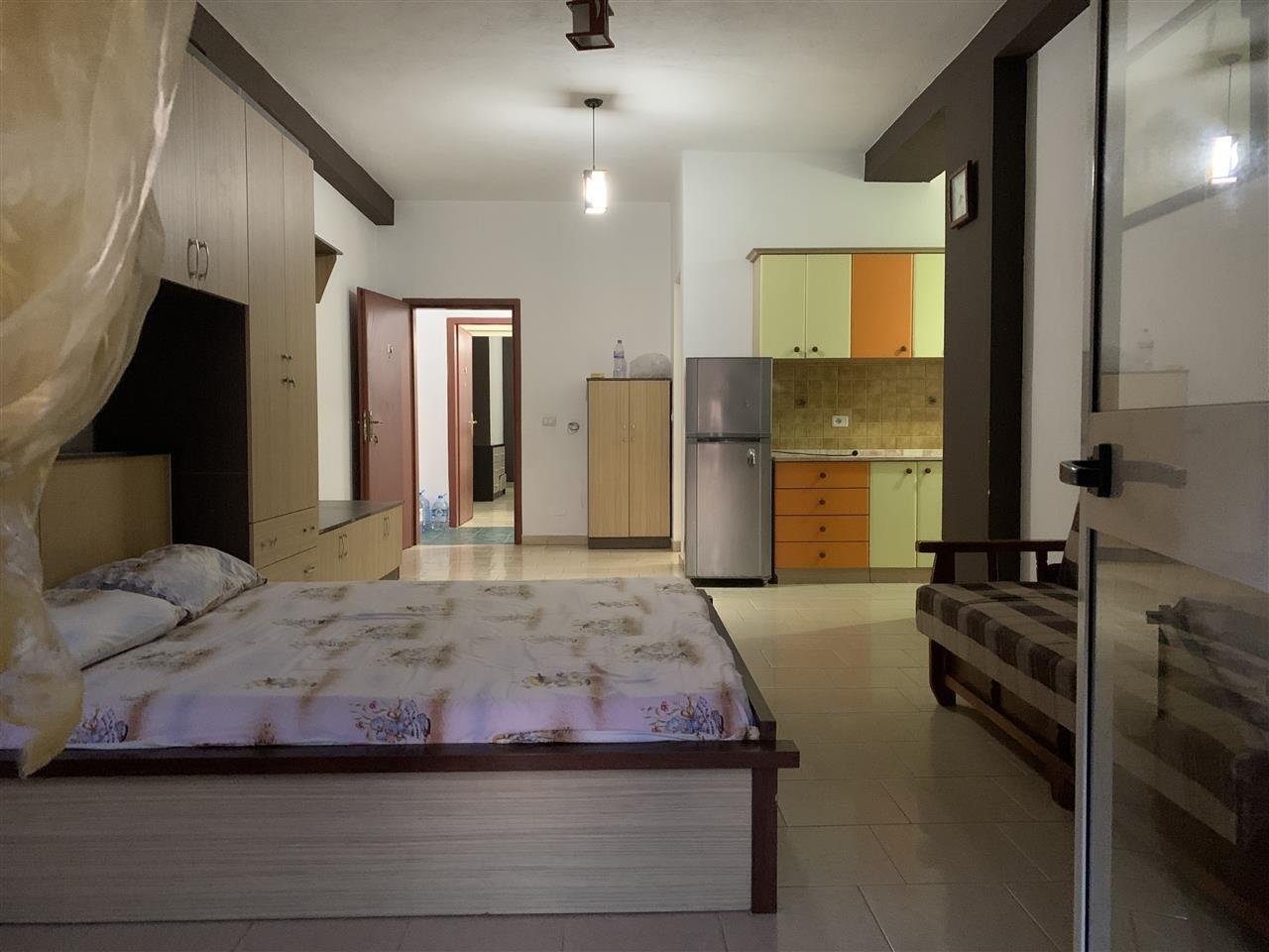 Durres garsoniere me qera Plazh