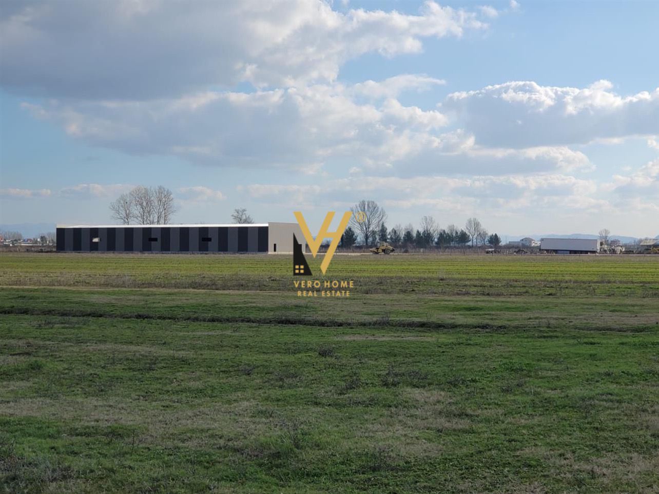 KAPANON+TRUALL NE BUDULL, BUBQ 2.900 EURO