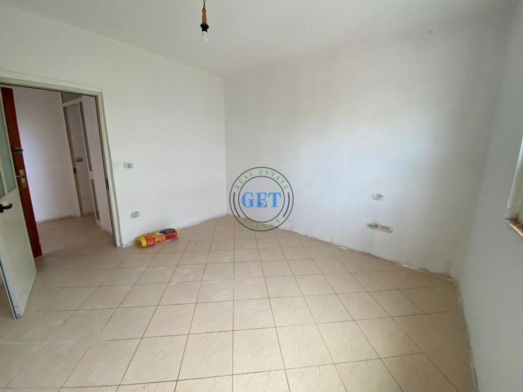 Shitet, Apartament 1+1,Parku Vala,Durres!