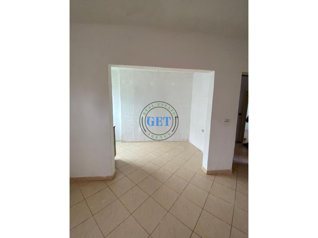 Shitet, Apartament 1+1,Parku Vala,Durres!